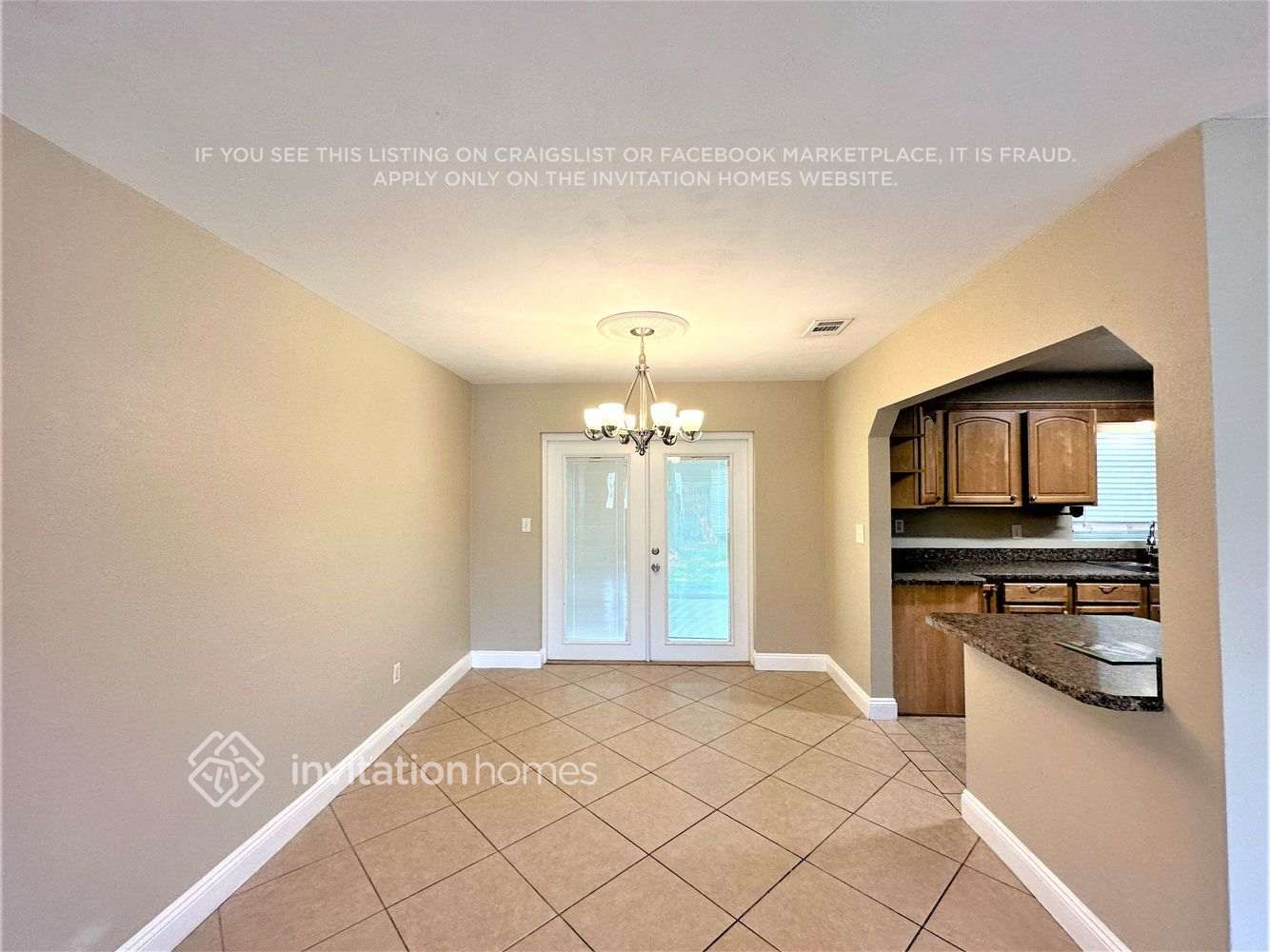 Building Photo - 1324 W Hartley Cir