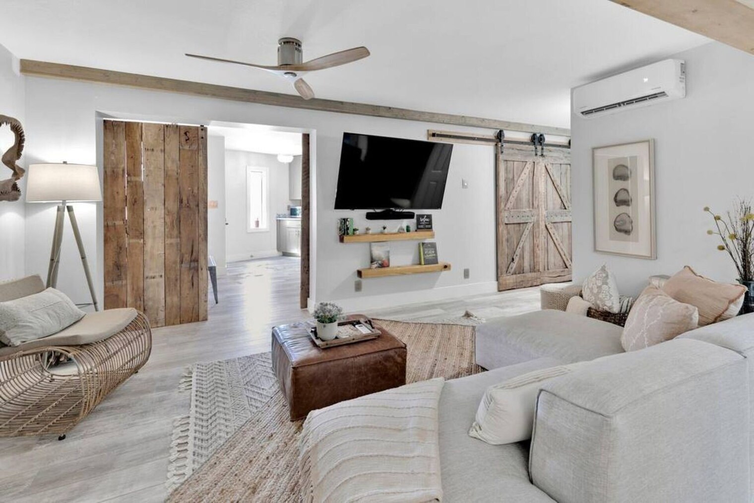 Building Photo - 316 Bream Ave