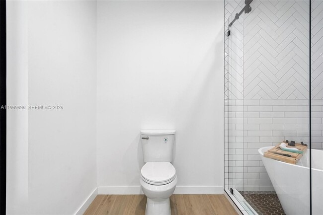 Building Photo - 10950 NW 16th Ct