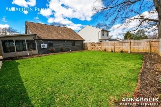 Building Photo - 1707 Ridgely Rd