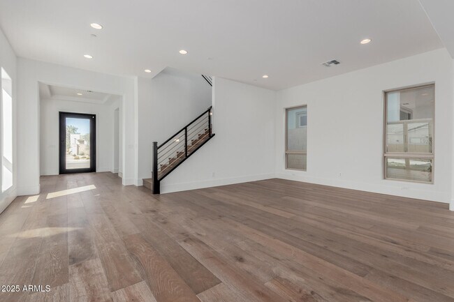 Building Photo - 12417 N 93rd Way