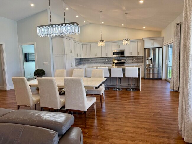 Building Photo - 20725 Waters Edge Ct