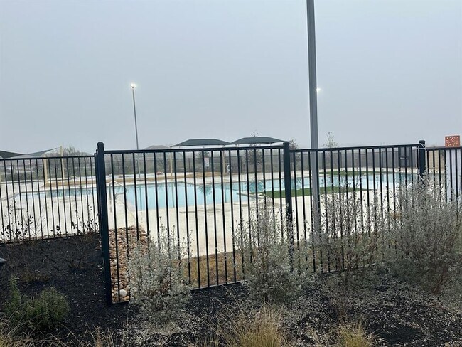 Building Photo - 346 Carmello