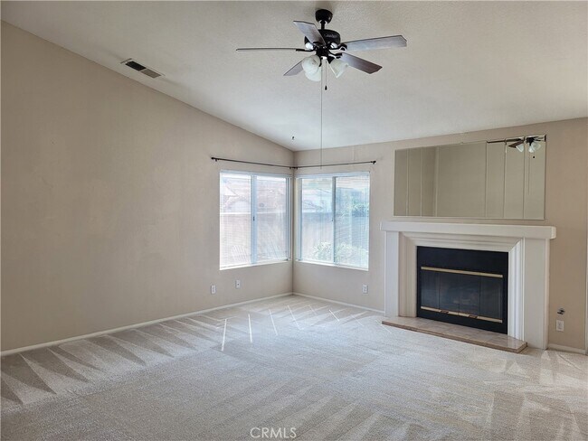 Building Photo - 24095 Fuschia Ct