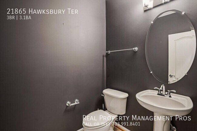 Building Photo - 21865 Hawksbury Terrace