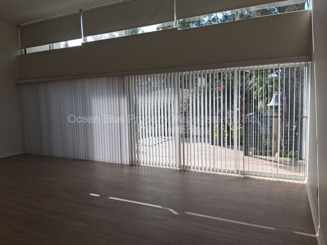 Building Photo - 1903 S MacDill Ave