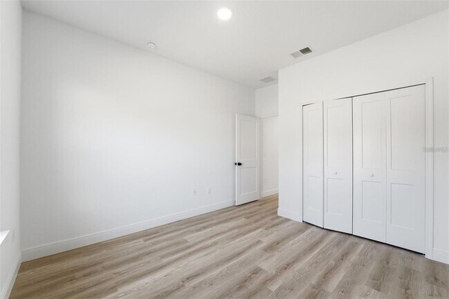 Building Photo - 4572 SW 149th St