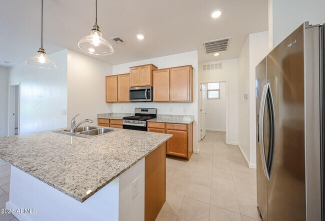 Building Photo - 14220 W Willow Ave