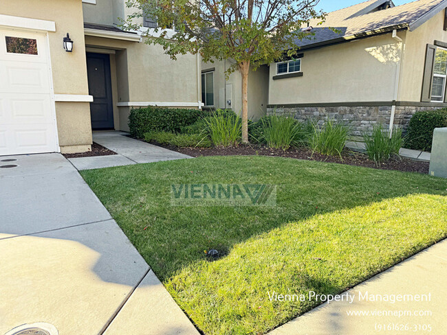 Building Photo - Cute 3 Bedroom Home in Roseville