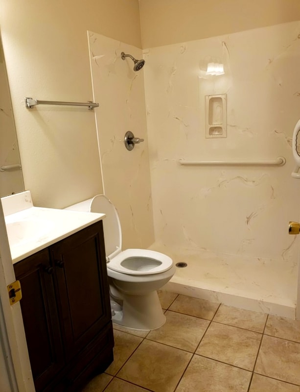 Building Photo - 6540 Delmonico Dr