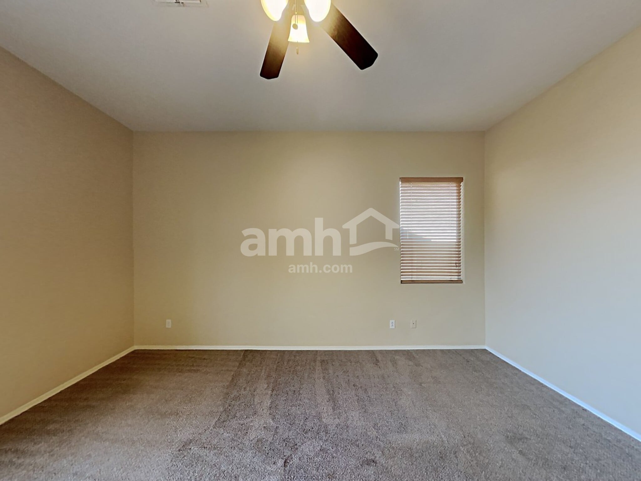 Building Photo - 13544 W Ironwood St