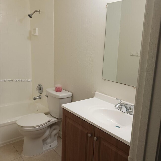 Building Photo - 2107 NW 59th Terrace