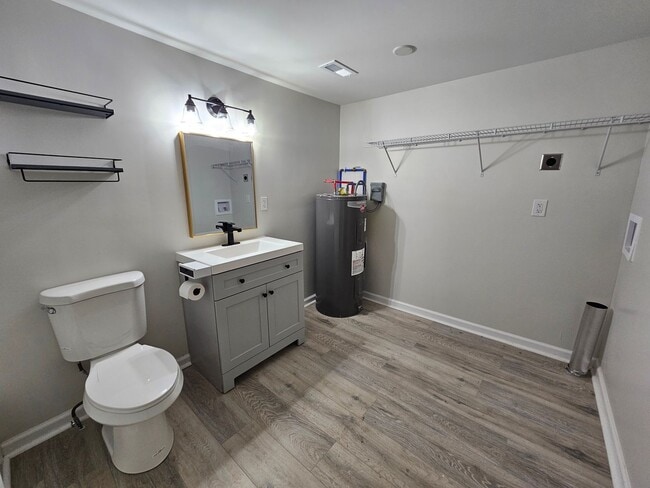 Building Photo - 3 Bedroom Rental in PRP