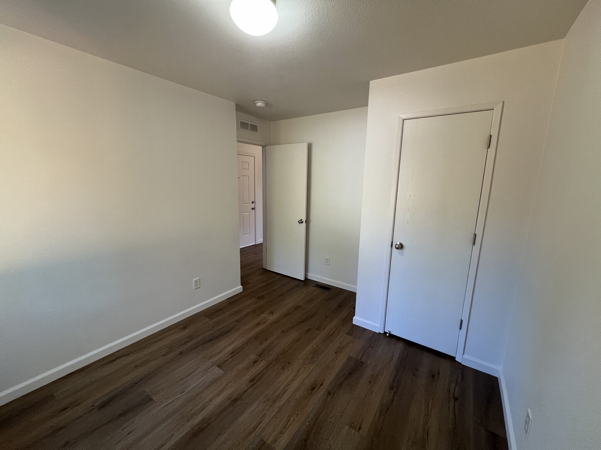 Building Photo - 8183 Wachtel Way
