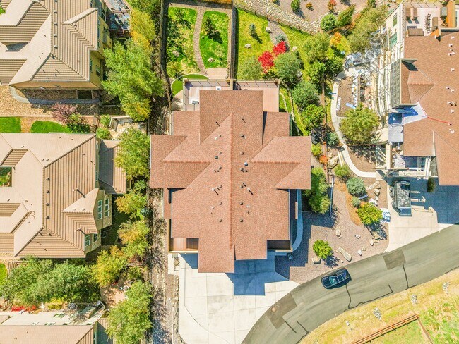 Building Photo - 28424 Tepees Way