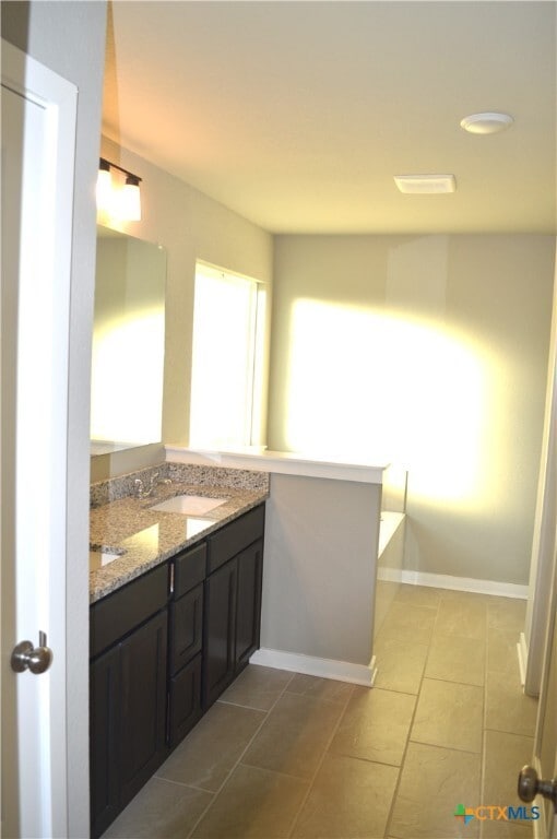 Building Photo - 2015 Filmore Cv