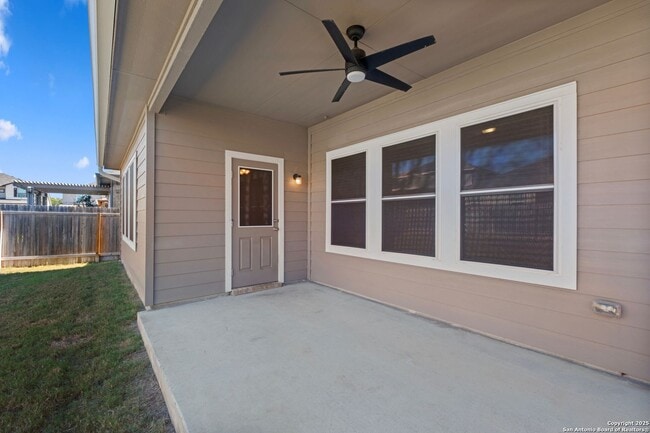 Building Photo - 9219 Cook Crk