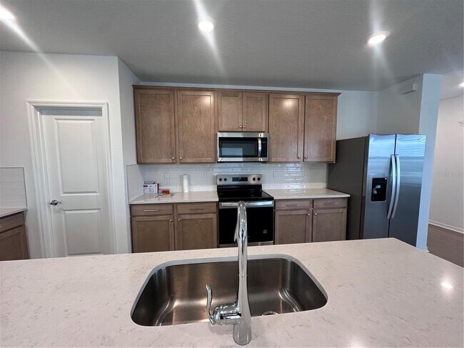 Building Photo - 4681 SUNNY CITRUS Ln