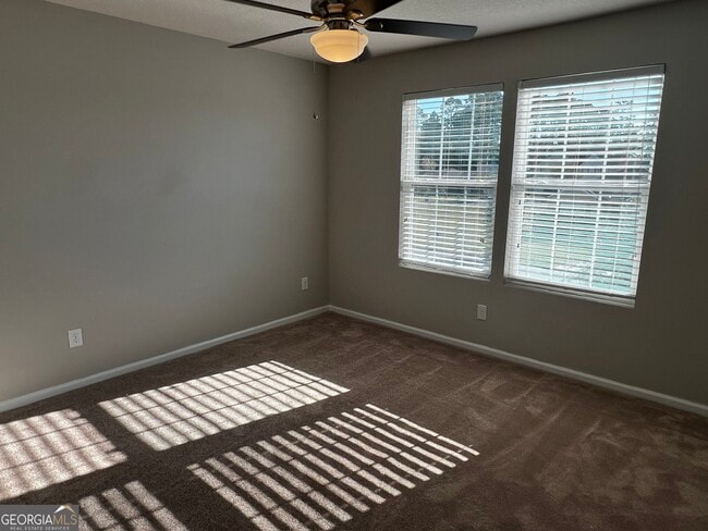 Building Photo - 214 Brooklet Cir