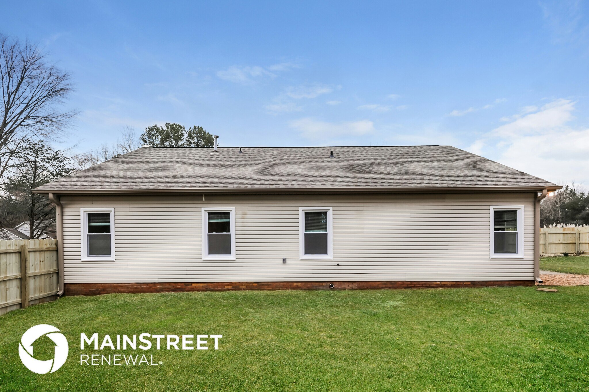 Building Photo - 2927 Faircroft Way