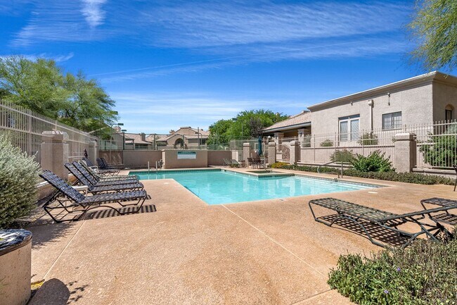 Building Photo - Furnished 3 Bedroom close to Downtown Tucson Pima West and U of A