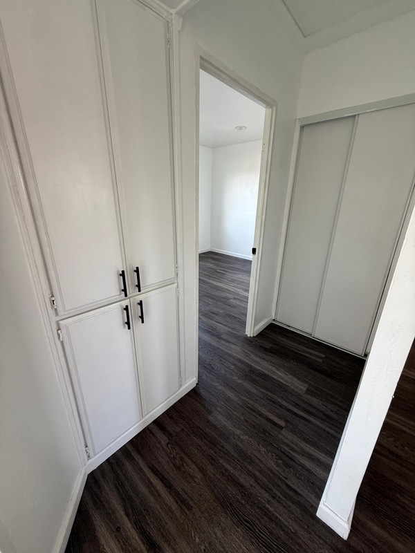 Building Photo - 1272 4th Ave