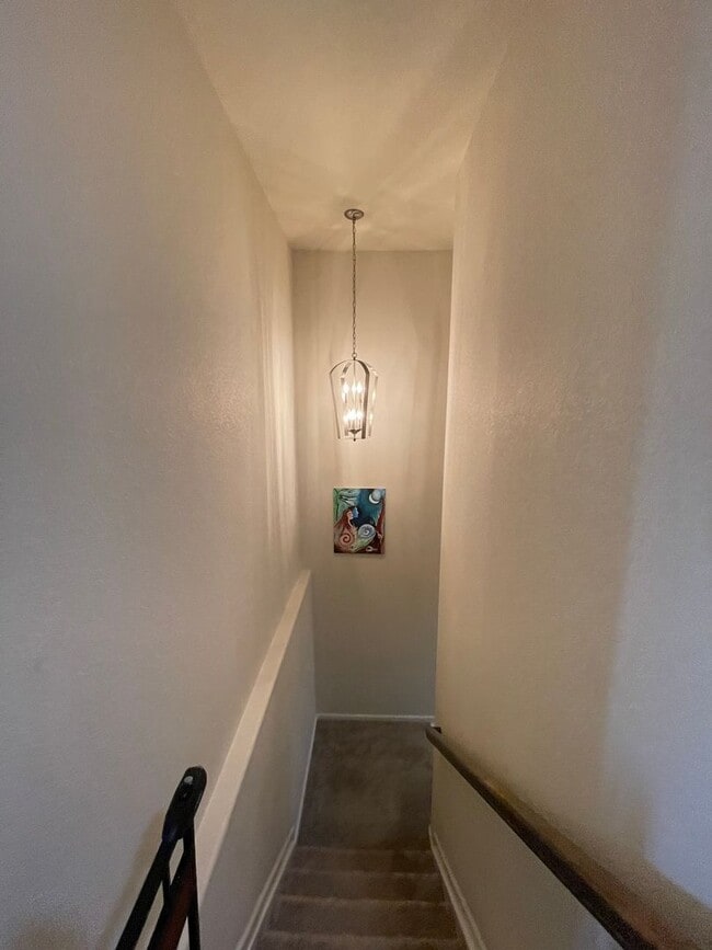 Building Photo - Beautiful 4 Bedroom Ranch Home For Rent