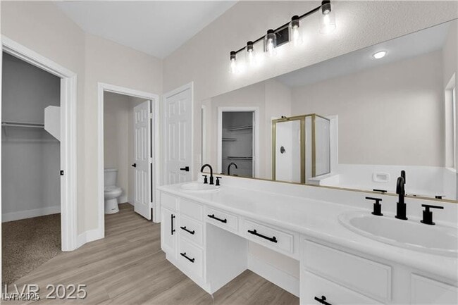 Building Photo - 632 Hitchen Post Dr