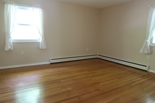 Primary BR - 73 Birchwood Ln