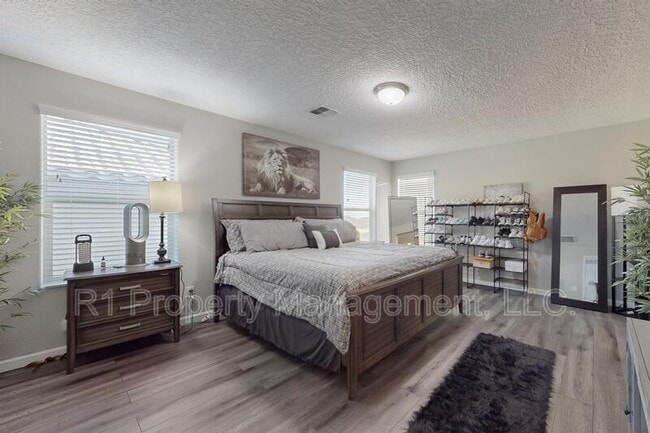 Building Photo - 8812 Jet Stream Rd NW