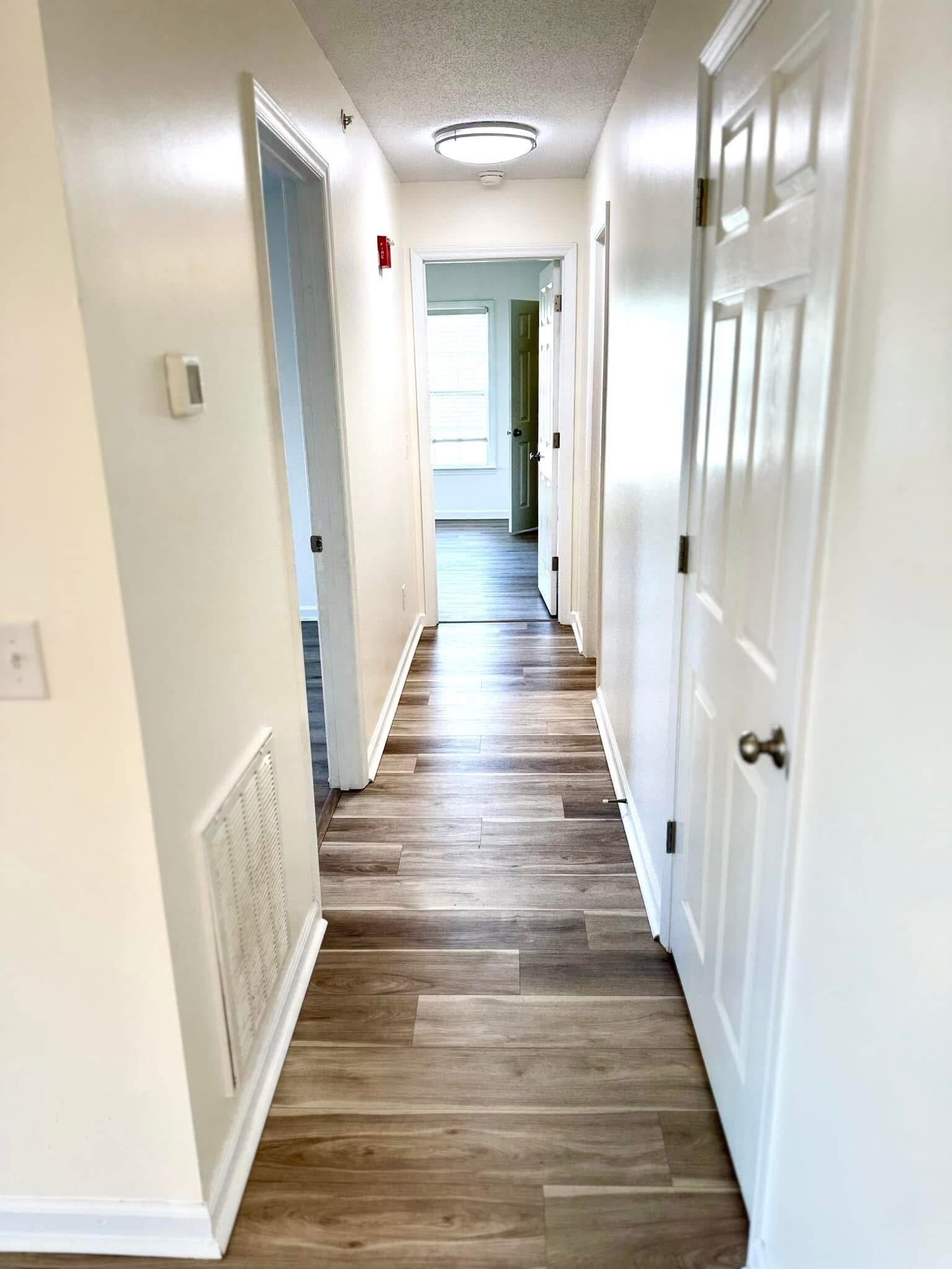 Building Photo - 3487 Forestdale Dr