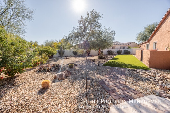 Building Photo - 15646 W Ashland Ave