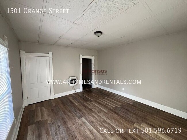 Building Photo - 1501 Orange Street-