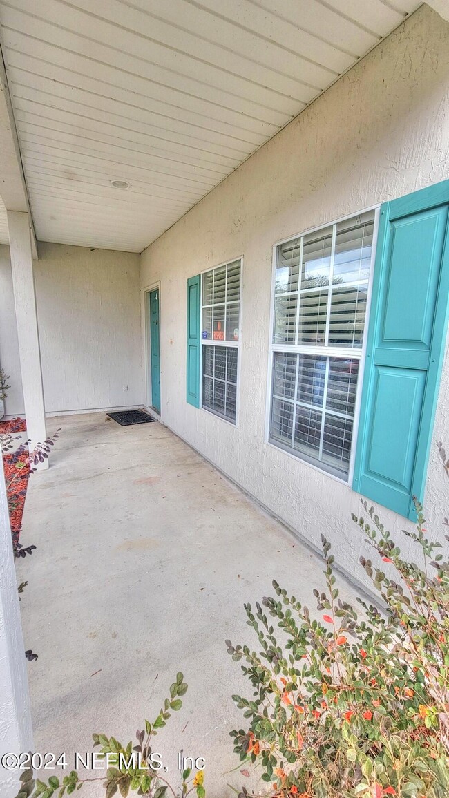 Building Photo - 7131 Rampart Ridge Cir W