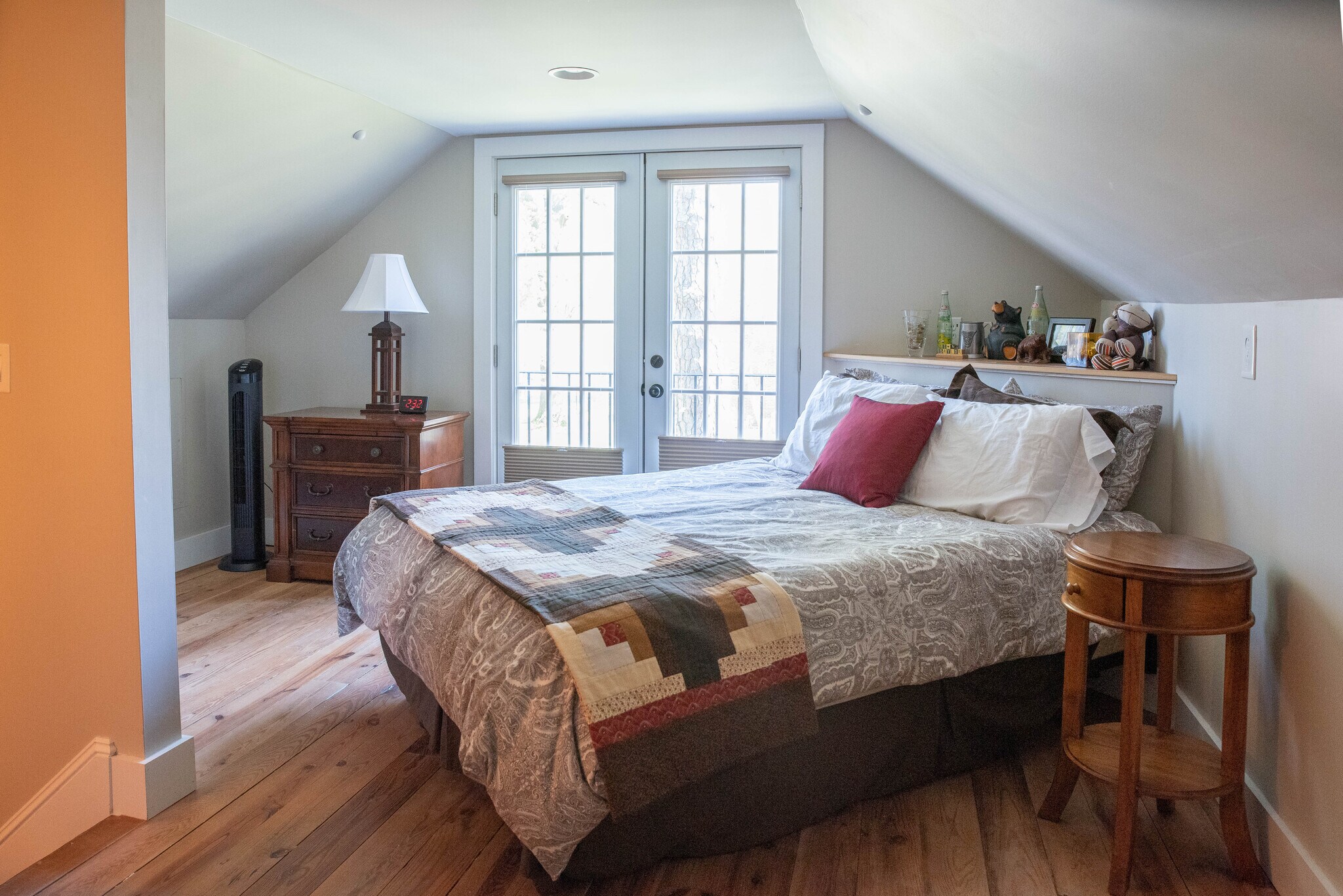 Primary Bedroom - 417 E Government Ave