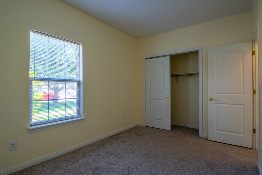Building Photo - 4259 Eclipse Way