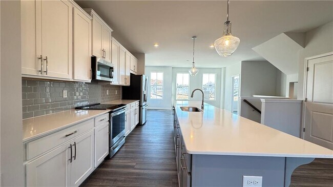 Building Photo - 1479 Creekside Cir NW