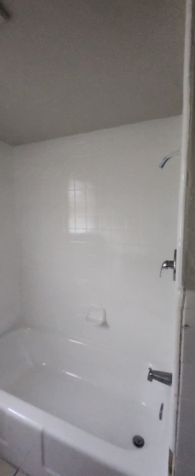 Building Photo - 806 British Blvd