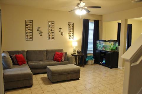 Building Photo - 1408 Blake St