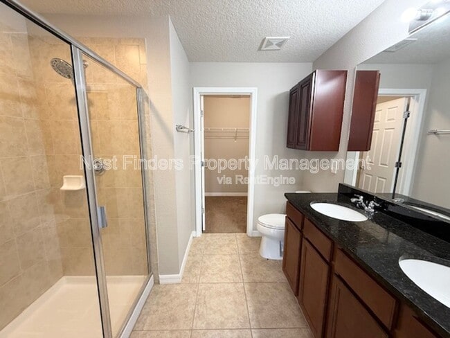 Building Photo - 7028 Beauhaven Ct