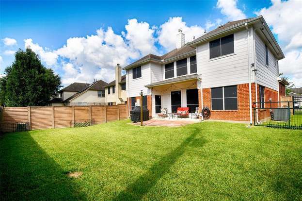 Building Photo - 2540 Pelican Dr