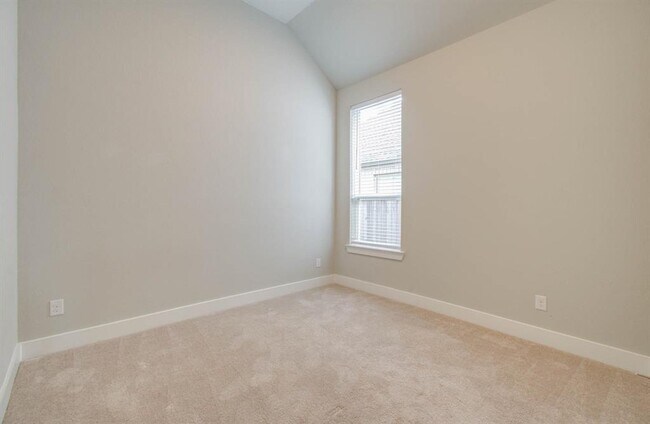 Building Photo - 15606 Pacific Loon Ct