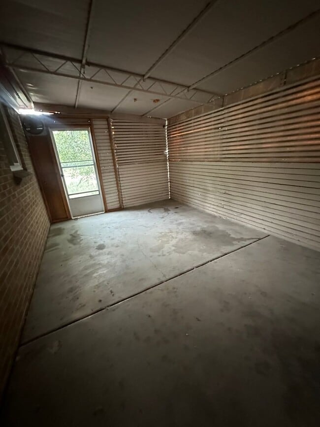 Building Photo - 1055 Leyden St