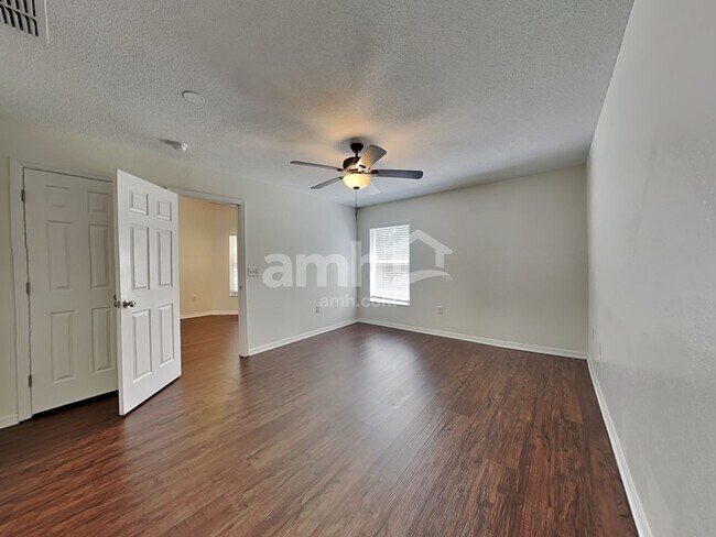 Building Photo - 3244 Sanoma Dr