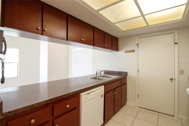 Building Photo - 741 Mikasuki Dr