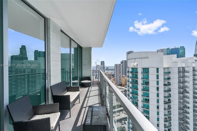 Building Photo - 90 SW 3rd St