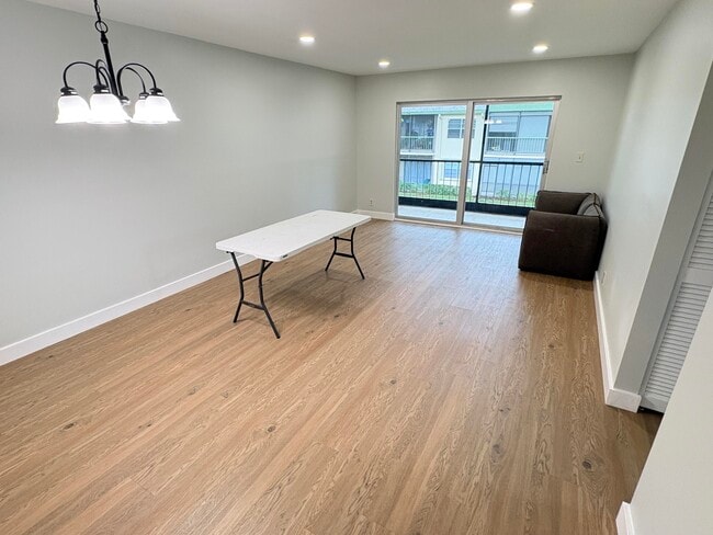 Building Photo - 4167 NW 90th Ave