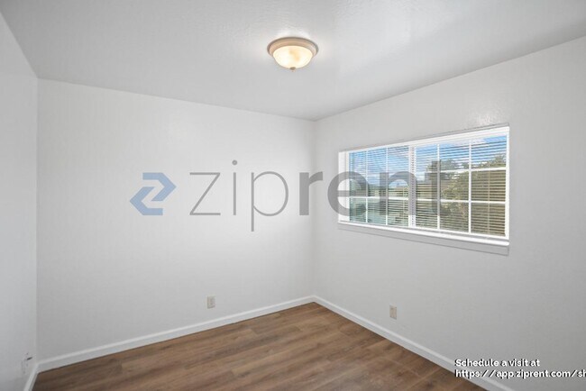 Building Photo - 29213 Dixon St