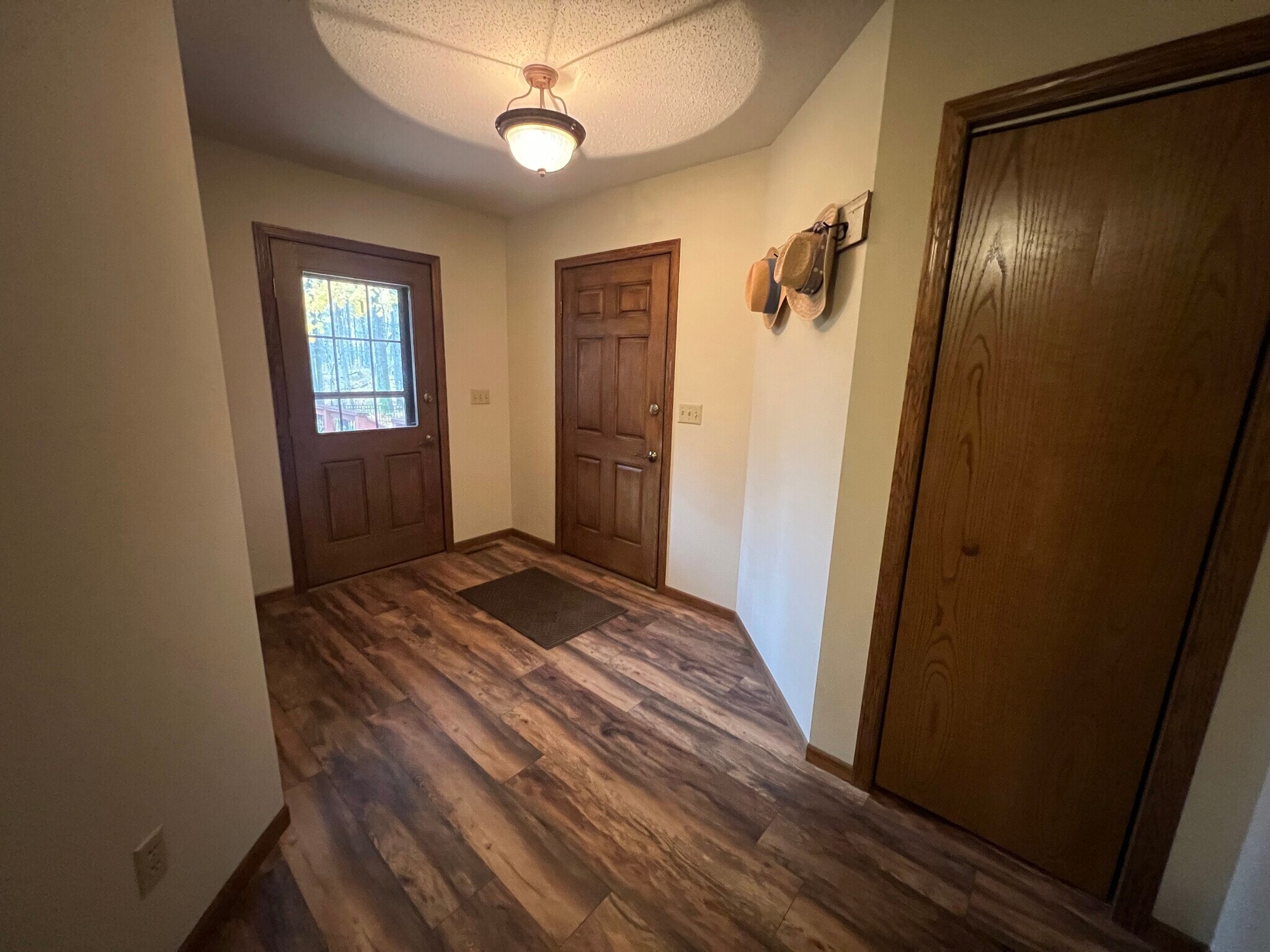 Building Photo - 2477 28 1/2 St