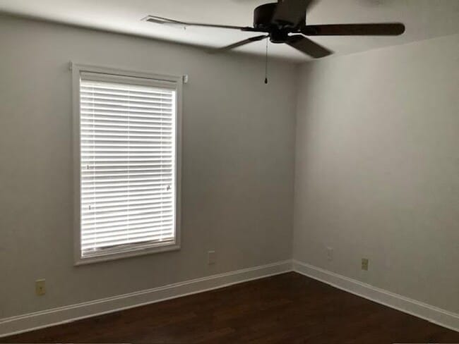 Building Photo - 623 Wyndhurst Dr